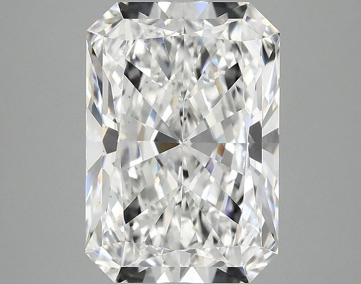 4.17 Carat Radiant Shaped Ideal Cut VS1 IGI Certified Lab Grown Diamond
