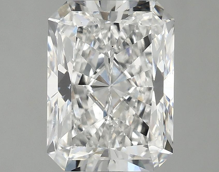 3.07 Carat Radiant Shaped Excellent Cut VS2 IGI Certified Lab Grown Diamond