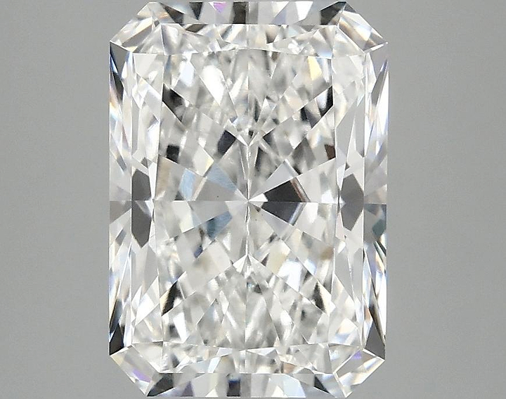 3.09 Carat Radiant Shaped Ideal Cut VS1 IGI Certified Lab Grown Diamond