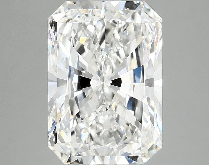 4.03 Carat Radiant Shaped Ideal Cut VVS2 IGI Certified Lab Grown Diamond