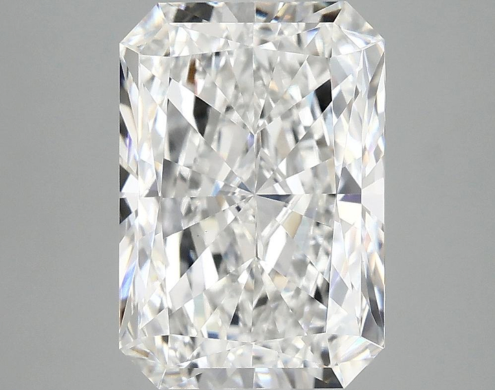 3.96 Carat Radiant Shaped Ideal Cut VS1 IGI Certified Lab Grown Diamond