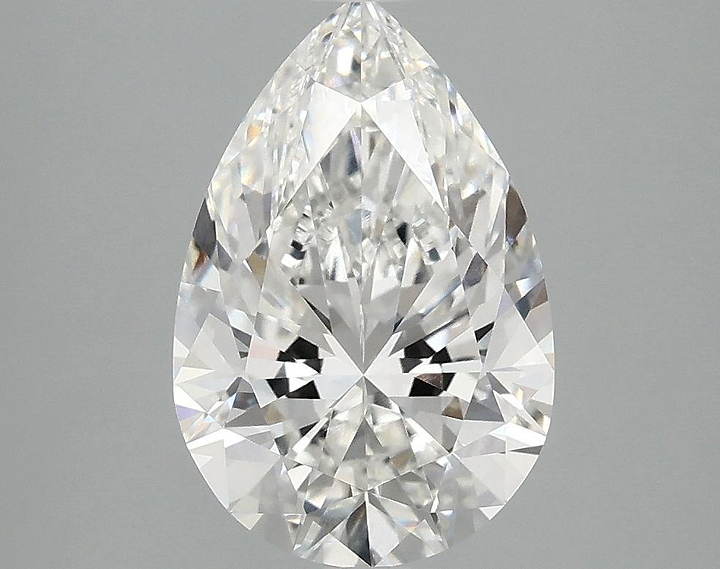 2.5 Carat Pear Shaped Excellent Cut VVS2 IGI Certified Lab Grown Diamond