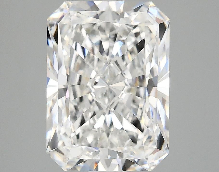 3.07 Carat Radiant Shaped Excellent Cut VVS2 IGI Certified Lab Grown Diamond