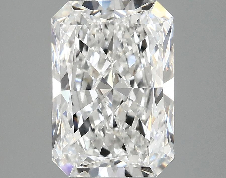 3.08 Carat Radiant Shaped Ideal Cut VS1 IGI Certified Lab Grown Diamond