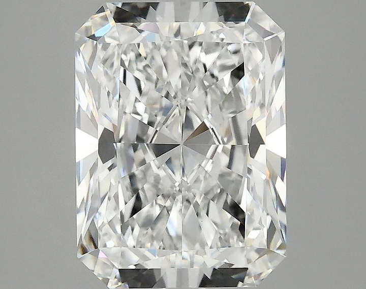 3.93 Carat Radiant Shaped Excellent Cut VVS2 IGI Certified Lab Grown Diamond