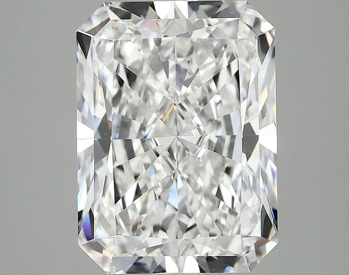 4.07 Carat Radiant Shaped Excellent Cut VVS2 IGI Certified Lab Grown Diamond
