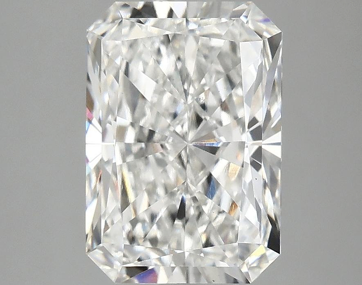 3.08 Carat Radiant Shaped Ideal Cut VS1 IGI Certified Lab Grown Diamond