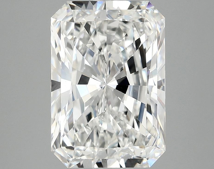 3.09 Carat Radiant Shaped Ideal Cut VS1 IGI Certified Lab Grown Diamond