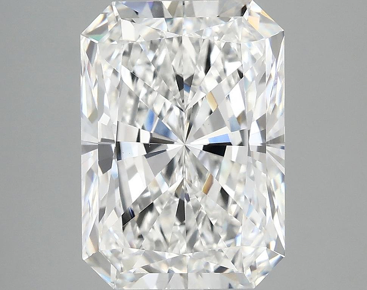 4.16 Carat Radiant Shaped Ideal Cut VS1 IGI Certified Lab Grown Diamond