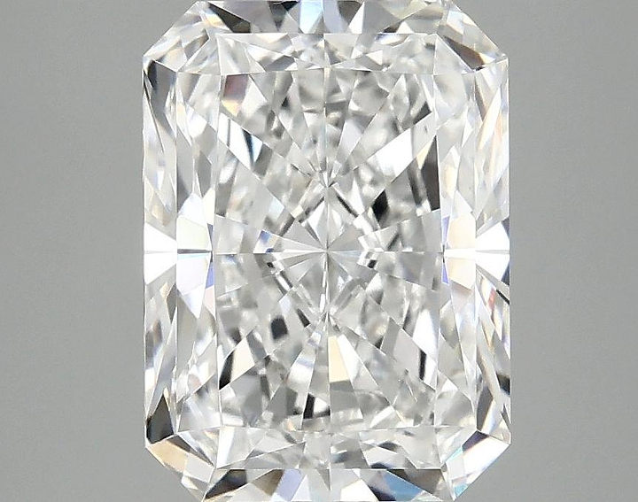 3.05 Carat Radiant Shaped Excellent Cut VVS2 IGI Certified Lab Grown Diamond