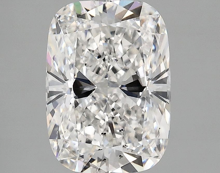 2.58 Carat Cushion Shaped Excellent Cut SI1 IGI Certified Lab Grown Diamond