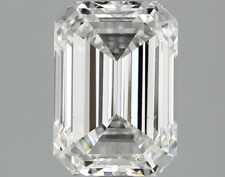 2.26 Carat Emerald Shaped Ideal Cut VS1 IGI Certified Lab Grown Diamond