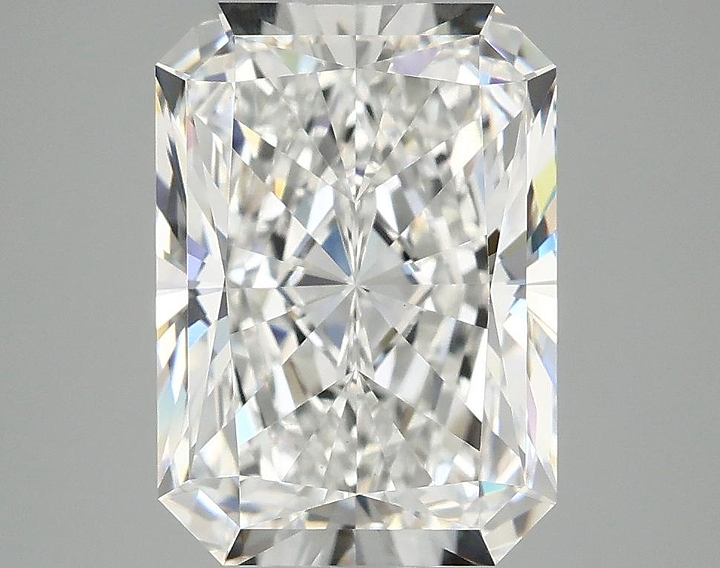 3.99 Carat Radiant Shaped Ideal Cut VVS2 IGI Certified Lab Grown Diamond
