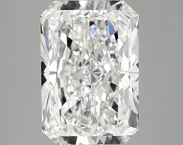 3.96 Carat Radiant Shaped Ideal Cut VS1 IGI Certified Lab Grown Diamond