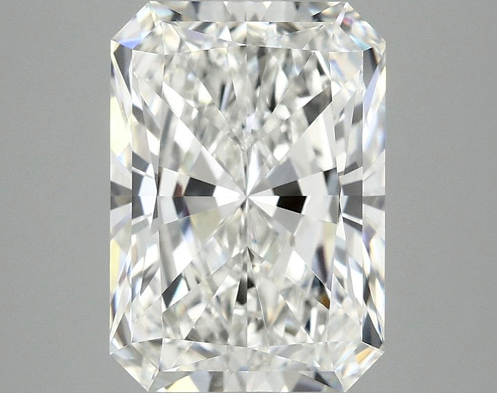 3.98 Carat Radiant Shaped Ideal Cut VVS2 IGI Certified Lab Grown Diamond