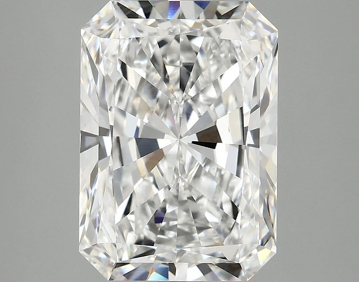 4.01 Carat Radiant Shaped Ideal Cut VS1 IGI Certified Lab Grown Diamond