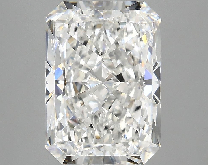4.15 Carat Radiant Shaped Ideal Cut VVS2 IGI Certified Lab Grown Diamond