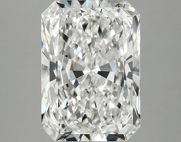 3.9 Carat Radiant Shaped Ideal Cut VVS2 IGI Certified Lab Grown Diamond