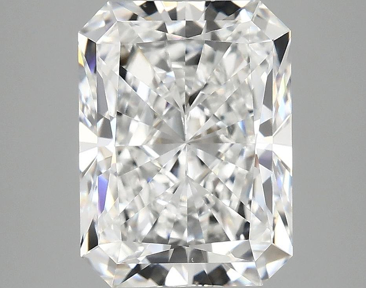 4.01 Carat Radiant Shaped Excellent Cut VS1 IGI Certified Lab Grown Diamond