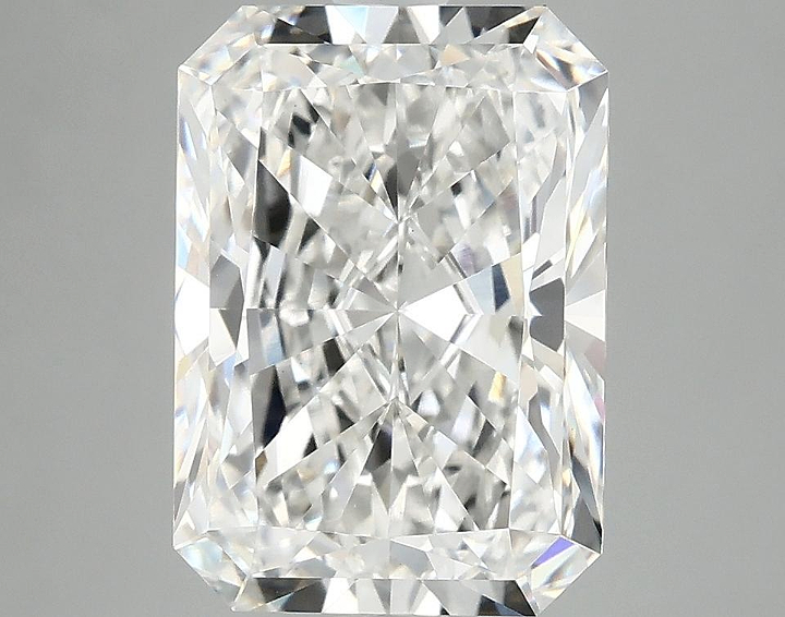 4.06 Carat Radiant Shaped Ideal Cut VVS2 IGI Certified Lab Grown Diamond