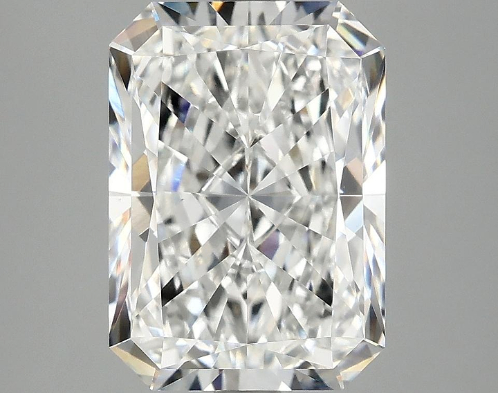 4.04 Carat Radiant Shaped Ideal Cut VS1 IGI Certified Lab Grown Diamond