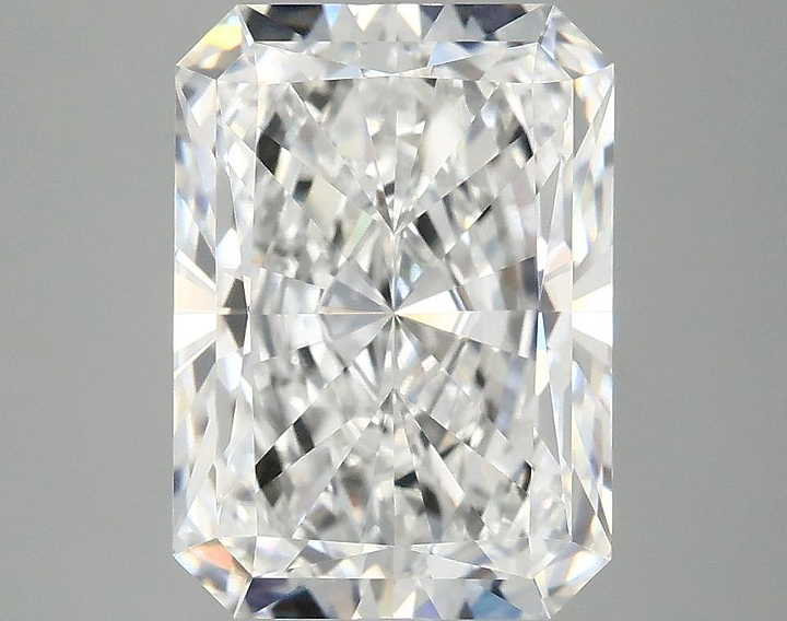 4.1 Carat Radiant Shaped Ideal Cut VVS2 IGI Certified Lab Grown Diamond