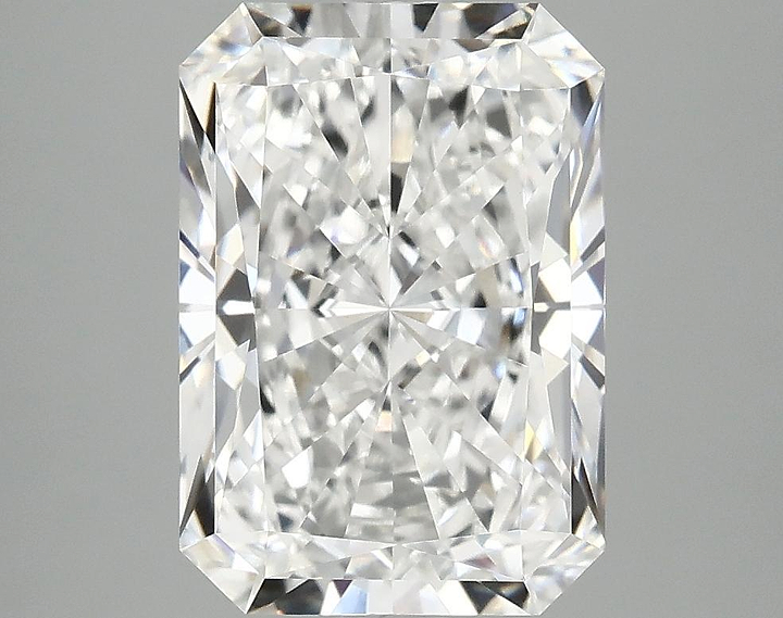 4.09 Carat Radiant Shaped Ideal Cut VVS2 IGI Certified Lab Grown Diamond