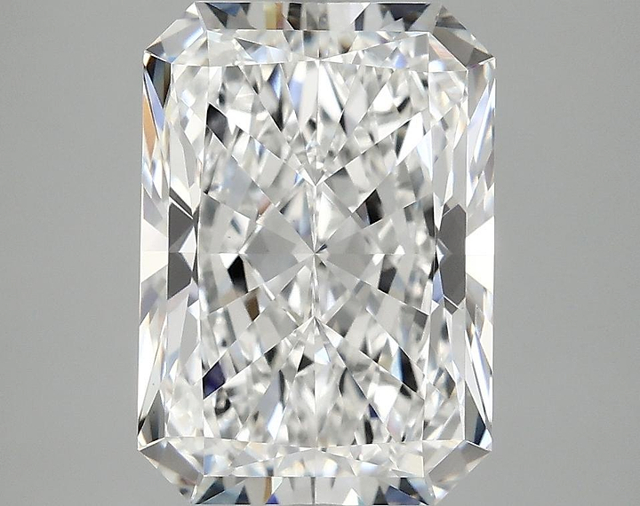 4.04 Carat Radiant Shaped Ideal Cut VS1 IGI Certified Lab Grown Diamond
