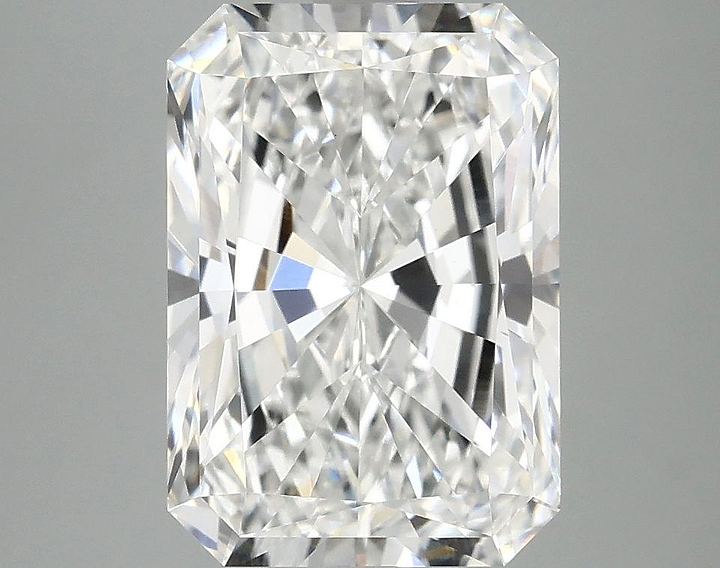 4.03 Carat Radiant Shaped Ideal Cut VVS2 IGI Certified Lab Grown Diamond