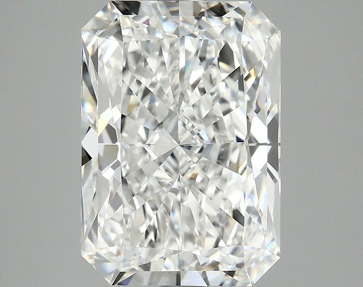 4.19 Carat Radiant Shaped Ideal Cut VVS2 IGI Certified Lab Grown Diamond