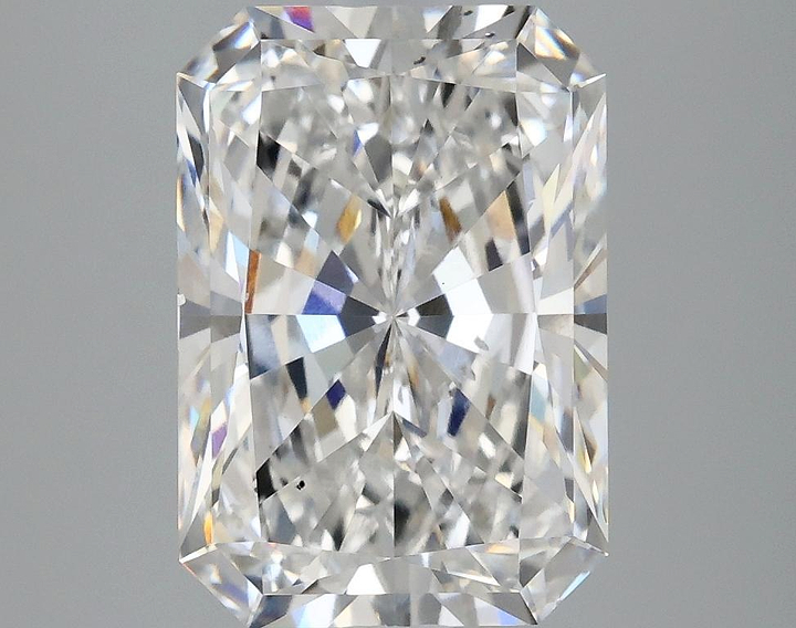 4.02 Carat Radiant Shaped Ideal Cut SI1 IGI Certified Lab Grown Diamond