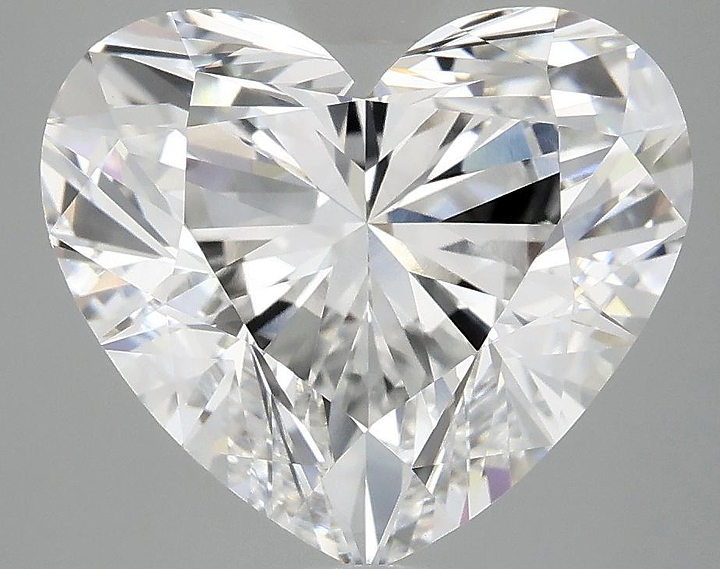 5.07 Carat Heart Shaped Ideal Cut VVS2 IGI Certified Lab Grown Diamond