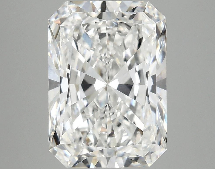 4.19 Carat Radiant Shaped Ideal Cut VVS2 IGI Certified Lab Grown Diamond