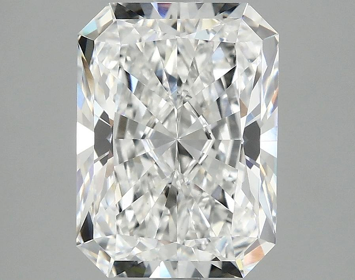3.57 Carat Radiant Shaped Excellent Cut VS1 IGI Certified Lab Grown Diamond