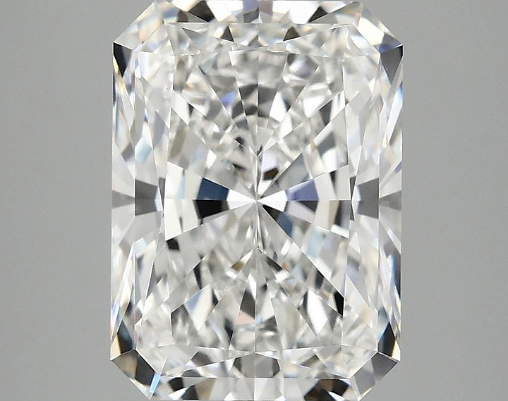 4.09 Carat Radiant Shaped Excellent Cut VVS2 IGI Certified Lab Grown Diamond