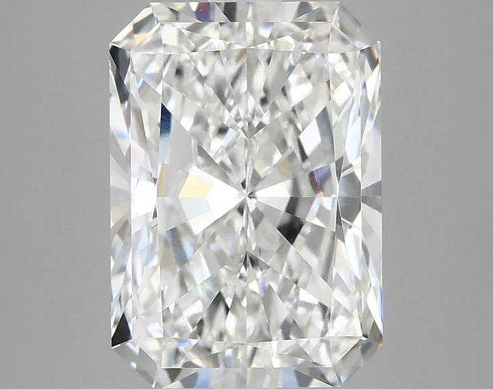 4.08 Carat Radiant Shaped Ideal Cut VVS2 IGI Certified Lab Grown Diamond