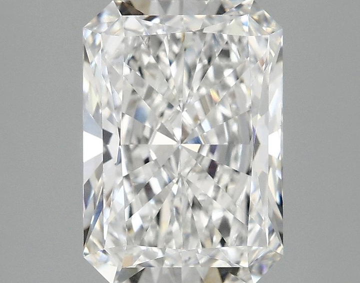 3.03 Carat Radiant Shaped Ideal Cut VVS2 IGI Certified Lab Grown Diamond