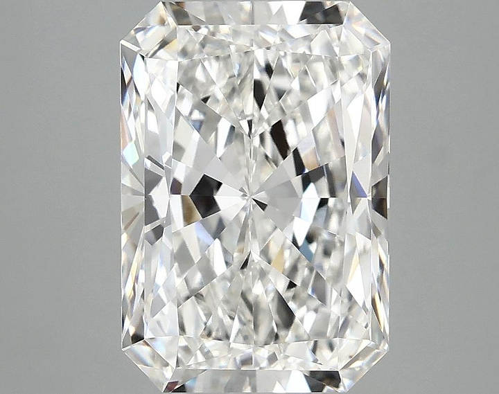 4.02 Carat Radiant Shaped Ideal Cut VVS2 IGI Certified Lab Grown Diamond