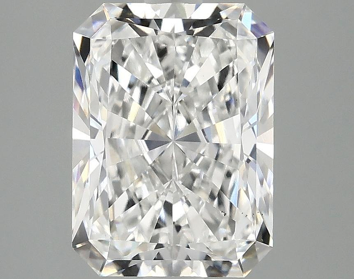 3.06 Carat Radiant Shaped Excellent Cut VS2 IGI Certified Lab Grown Diamond