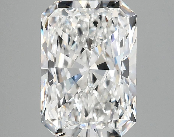 4.08 Carat Radiant Shaped Ideal Cut VVS2 IGI Certified Lab Grown Diamond
