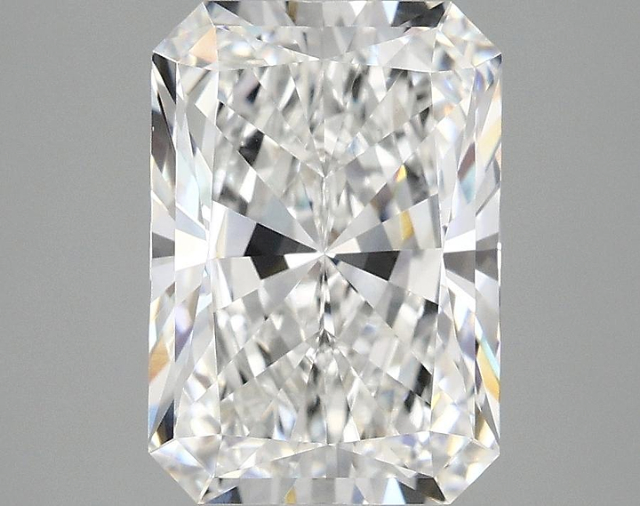 3.06 Carat Radiant Shaped Ideal Cut VVS2 IGI Certified Lab Grown Diamond