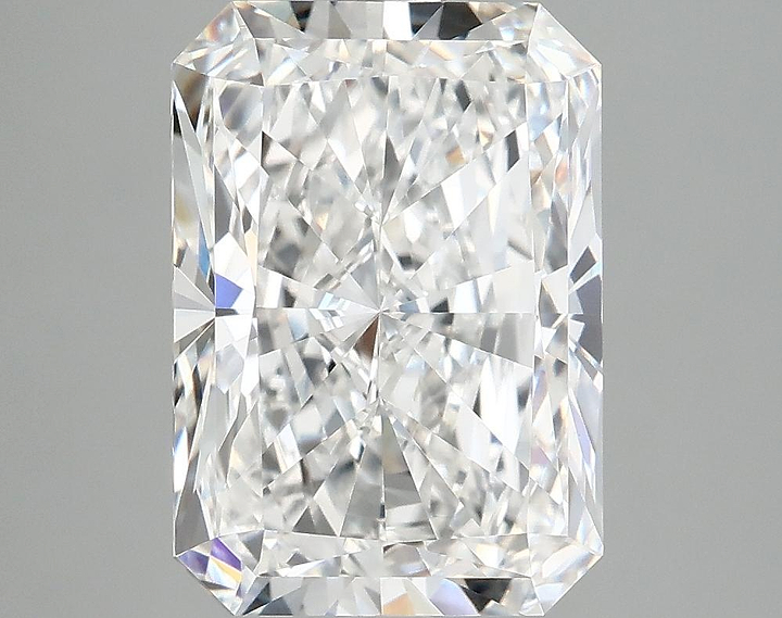 4.99 Carat Radiant Shaped Ideal Cut VS1 IGI Certified Lab Grown Diamond