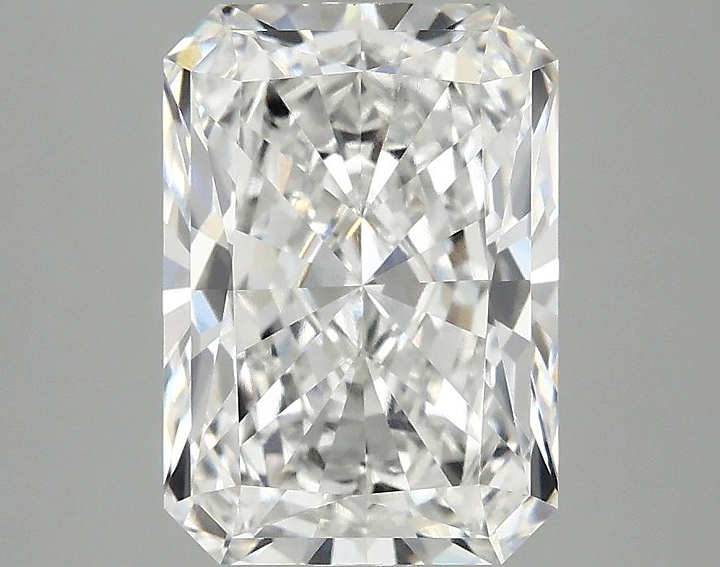 3.1 Carat Radiant Shaped Ideal Cut VS1 IGI Certified Lab Grown Diamond