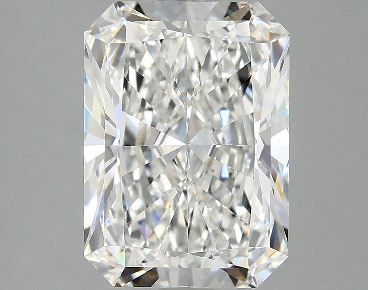 3.09 Carat Radiant Shaped Ideal Cut VVS2 IGI Certified Lab Grown Diamond