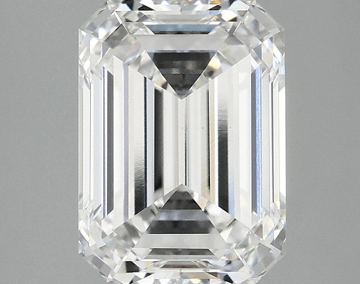 3.09 Carat Emerald Shaped Excellent Cut VS1 IGI Certified Lab Grown Diamond