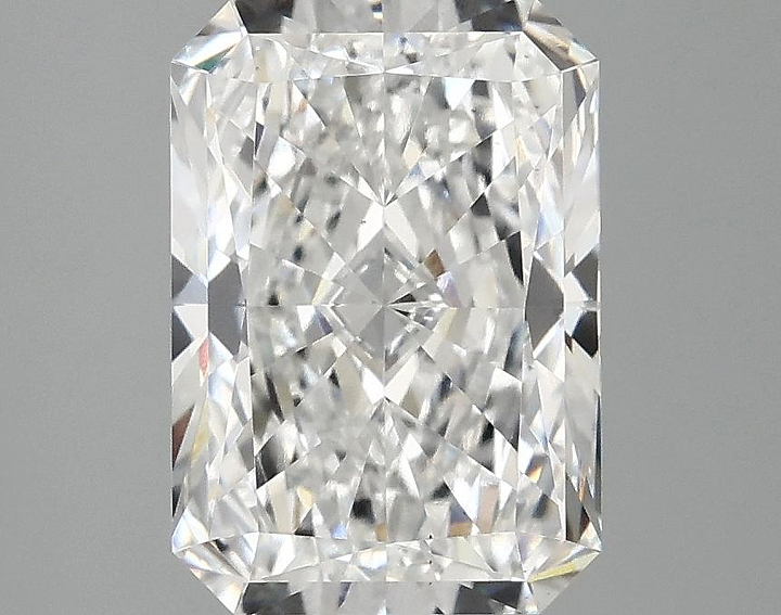 2.98 Carat Radiant Shaped Ideal Cut VS2 IGI Certified Lab Grown Diamond