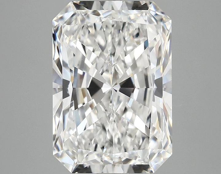 4.1 Carat Radiant Shaped Ideal Cut VVS2 IGI Certified Lab Grown Diamond