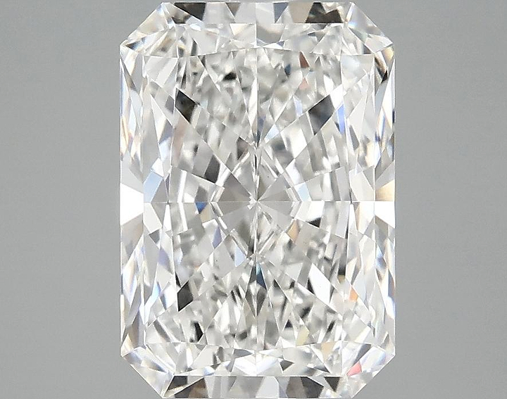 3.0 Carat Radiant Shaped Ideal Cut VS1 IGI Certified Lab Grown Diamond