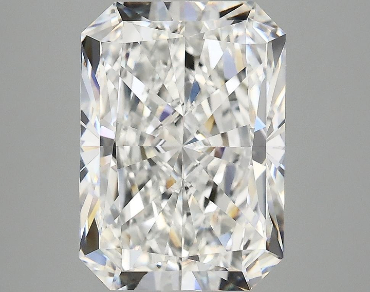 4.03 Carat Radiant Shaped Ideal Cut VVS2 IGI Certified Lab Grown Diamond