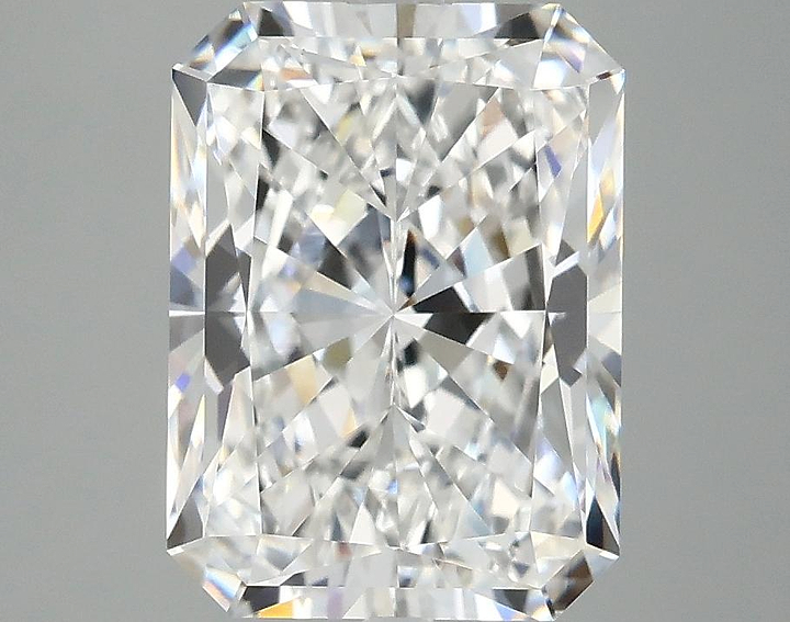 3.72 Carat Radiant Shaped Excellent Cut VVS2 IGI Certified Lab Grown Diamond